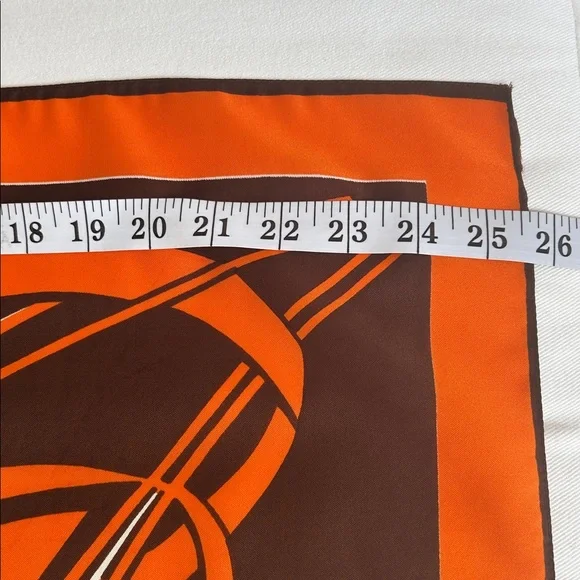 Retro scarf - Picture 9 of 10